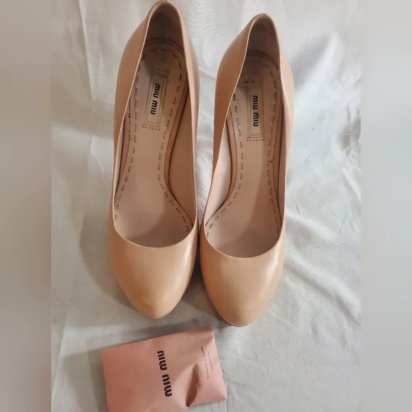 パンプス Miu Miu Pink Leather Pumps Mary Jane leather pumps in pink - Miu Miu | Mytheresa